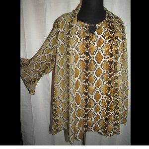 Atelier 29 silky, stretchy snake print blouse, bell sleeve, Plus size 3X